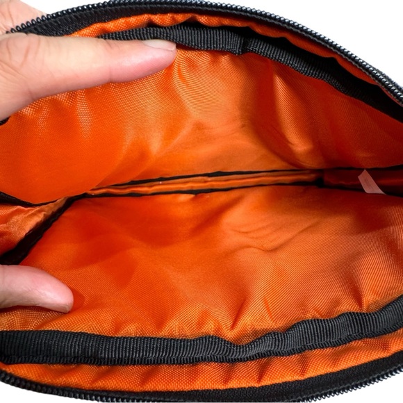 Yak Pak tablet bag - Picture 4 of 4